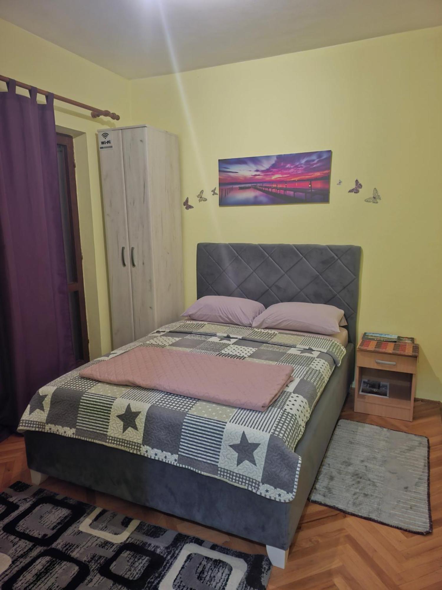 Barcelona Apartments Tivat Luaran gambar